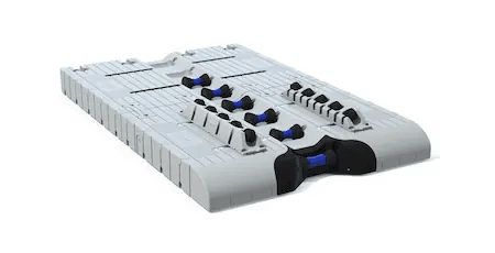  Grey Ez Dock Optimus Boatport in der Perspektive mit blauen Gummibrötchen und V-Input