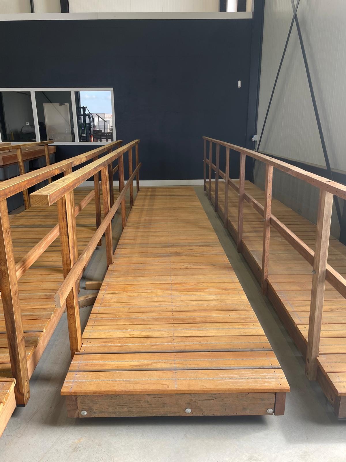  Loopbrug hout maatwerk